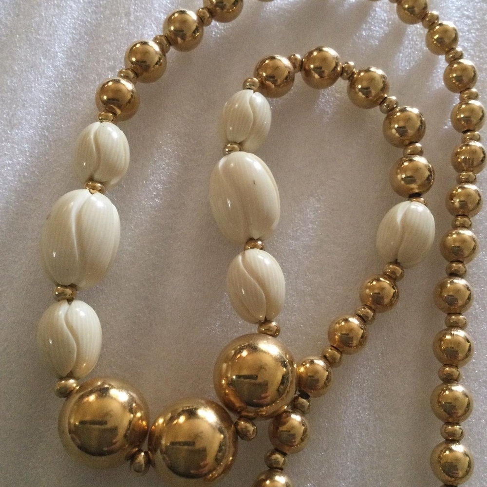 Gold and Cream Classic Napier Necklace